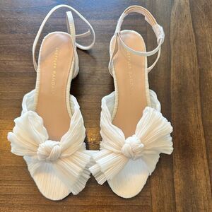 NWOT never worn Dahlia Pearl Pleated Bow Heel size 6 Loeffler Randall heels